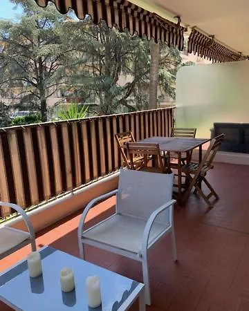 Apartment Hi